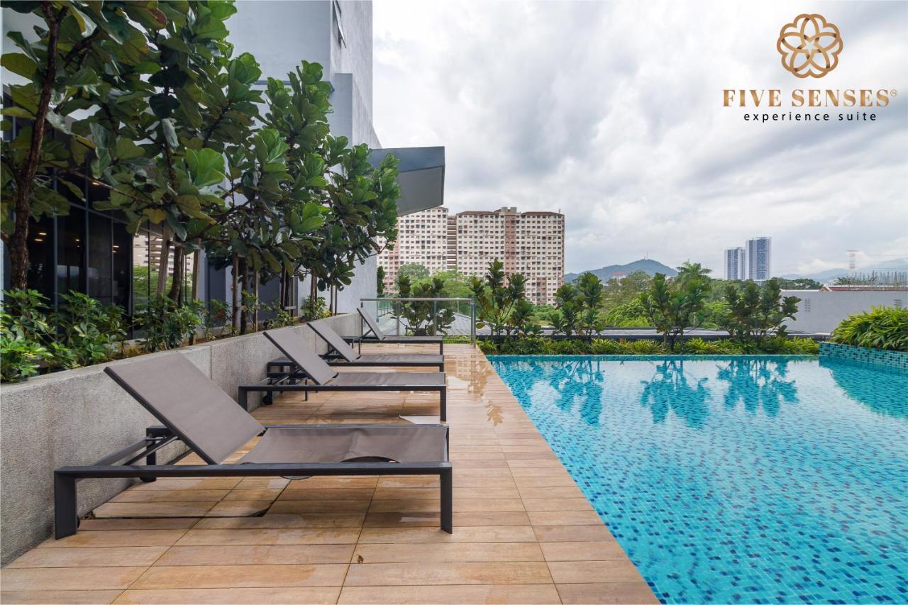 Neu Suites Residence Kuala Lumpur, Roam Luaran gambar