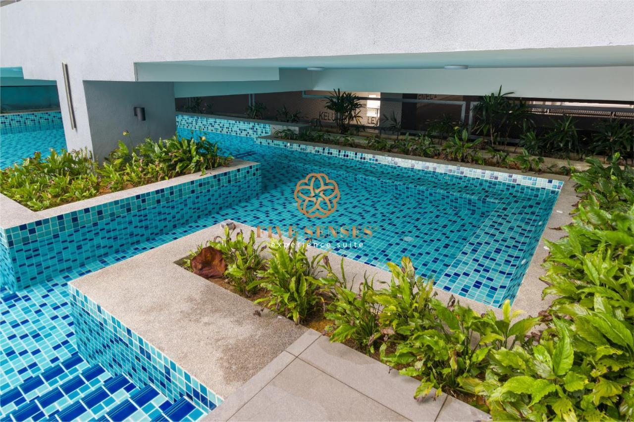 Neu Suites Residence Kuala Lumpur, Roam Luaran gambar