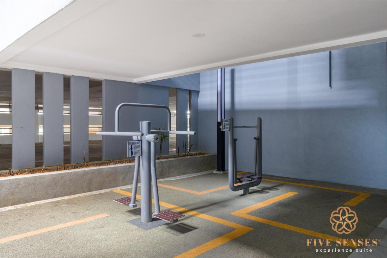 Neu Suites Residence Kuala Lumpur, Roam Luaran gambar