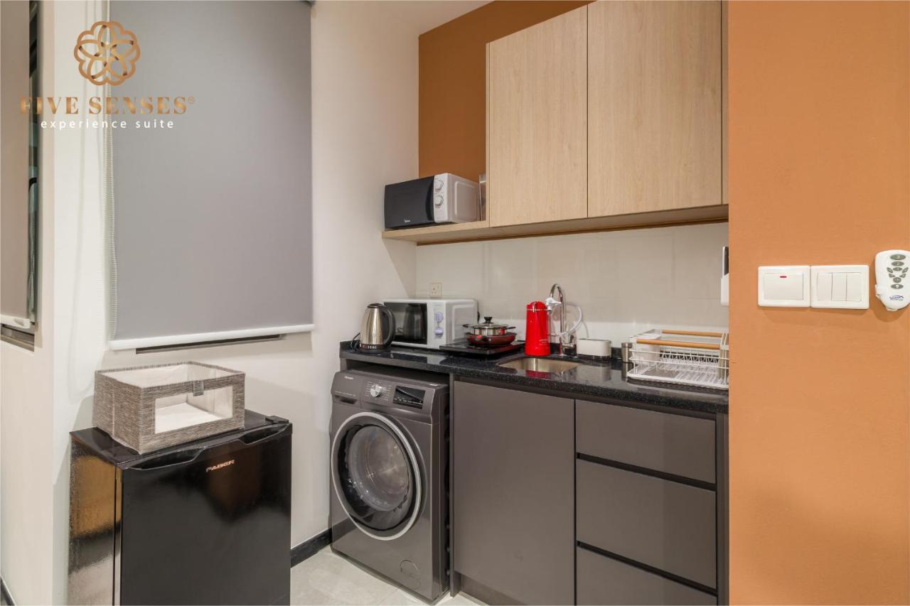 Neu Suites Residence Kuala Lumpur, Roam Luaran gambar