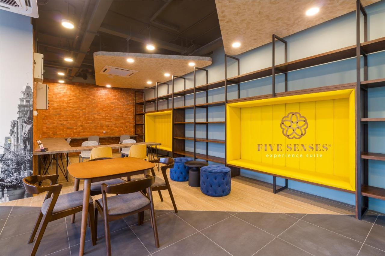 Neu Suites Residence Kuala Lumpur, Roam Luaran gambar